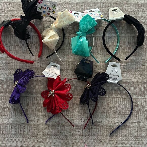 8 piece little girls headband NWT Bow headbands - Picture 1 of 5